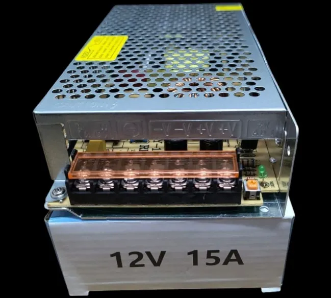 [12V 15A] Fuente Metalica 12V 15A